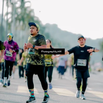 Runner Photo 6587308
