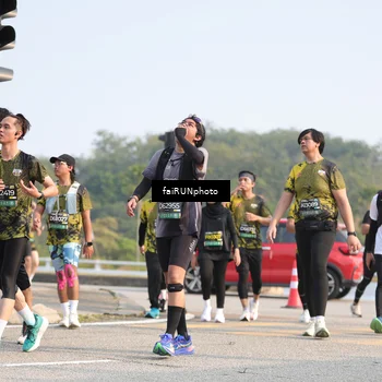 Runner Photo 6587384