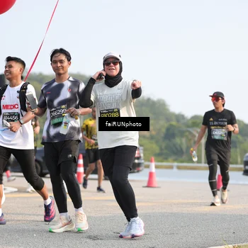 Runner Photo 6587466