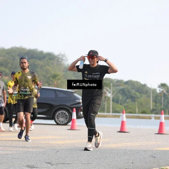 Runner Photo 6587467