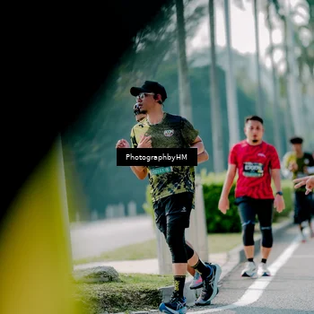 Runner Photo 6587470