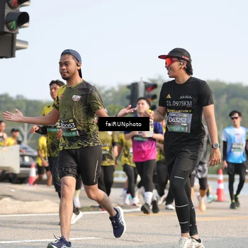 Runner Photo 6587537
