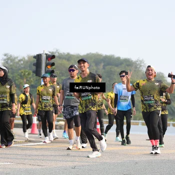 Runner Photo 6587571