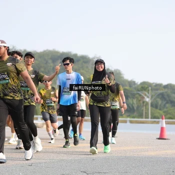Runner Photo 6587661