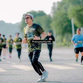 Runner Photo 6587669