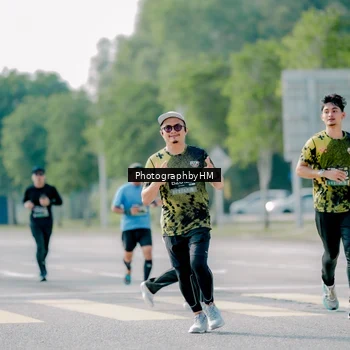 Runner Photo 6587699