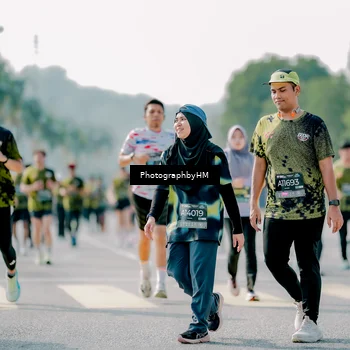 Runner Photo 6587805