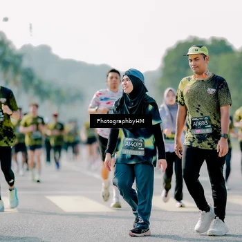Runner Photo 6587828
