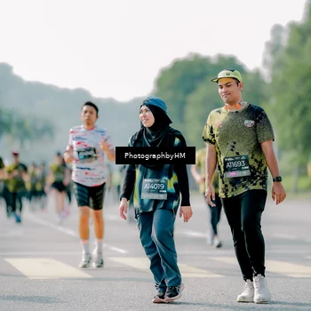Runner Photo 6587865
