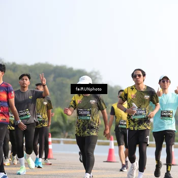 Runner Photo 6587896