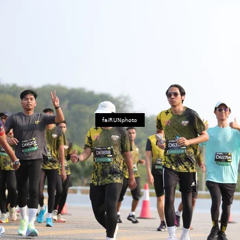 Runner Photo 6587898