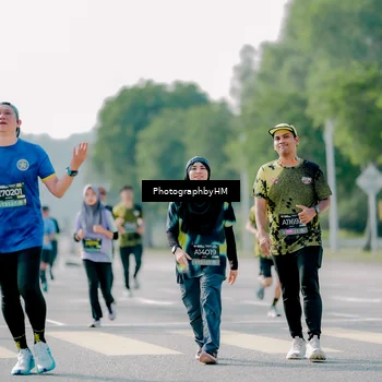 Runner Photo 6587919