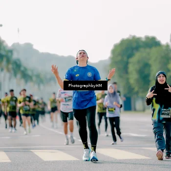 Runner Photo 6587932