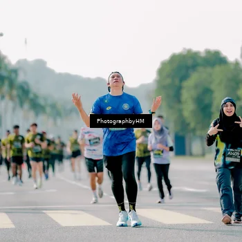 Runner Photo 6587965