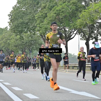 Runner Photo 6587980