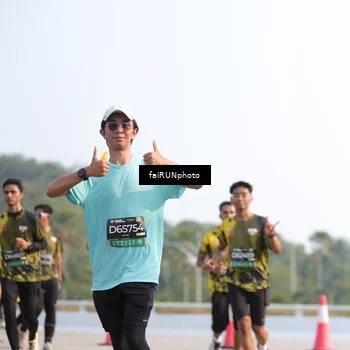 Runner Photo 6587981