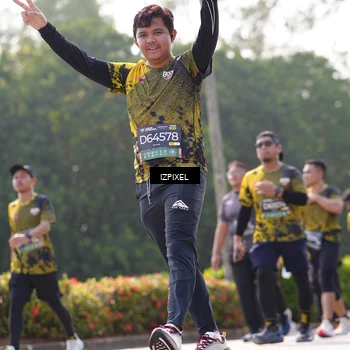 Runner Photo 6587987