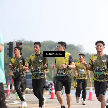 Runner Photo 6587992