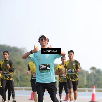 Runner Photo 6588022