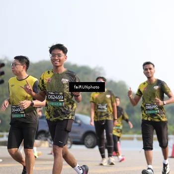 Runner Photo 6588024