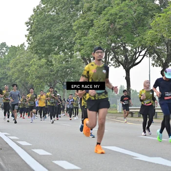 Runner Photo 6588042