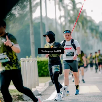 Runner Photo 6588043