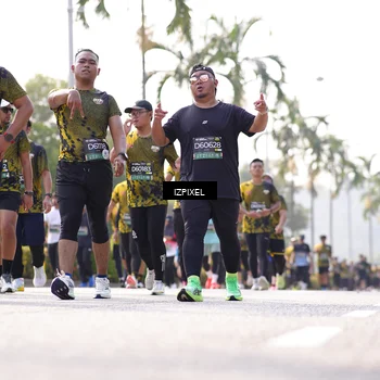 Runner Photo 6588054