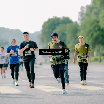 Runner Photo 6588055