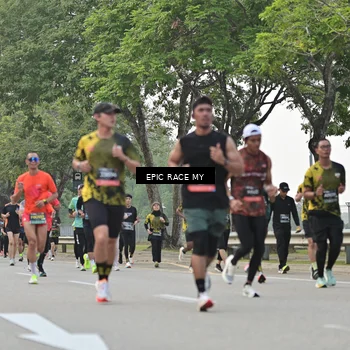 Runner Photo 6588104