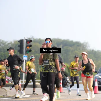 Runner Photo 6588115