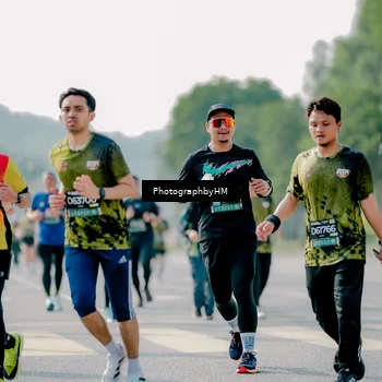 Runner Photo 6588183