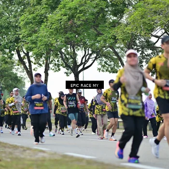 Runner Photo 6588198