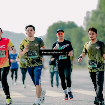Runner Photo 6588212