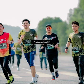 Runner Photo 6588217