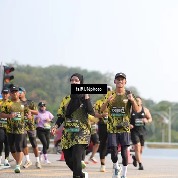 Runner Photo 6588234