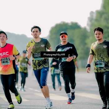 Runner Photo 6588299