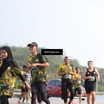 Runner Photo 6588344