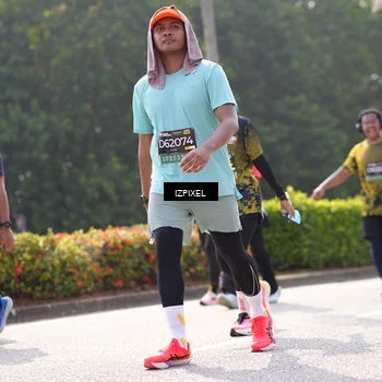 Runner Photo 6588345