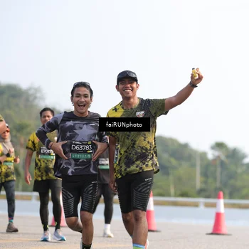 Runner Photo 6588395