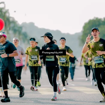 Runner Photo 6588417
