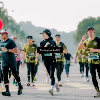 Runner Photo 6588423