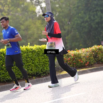 Runner Photo 6588462