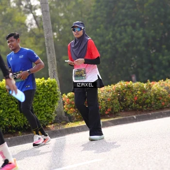 Runner Photo 6588466