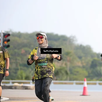 Runner Photo 6588565