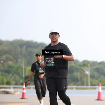 Runner Photo 6588575