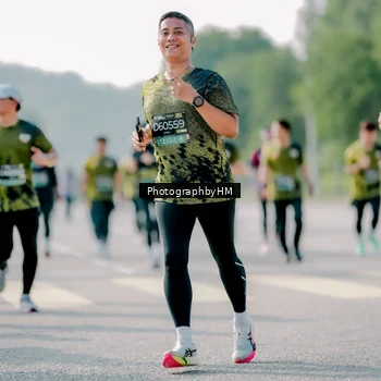 Runner Photo 6588591