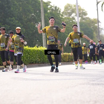 Runner Photo 6588677