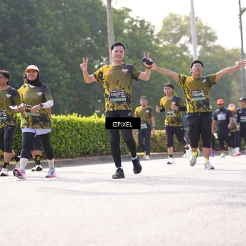 Runner Photo 6588702