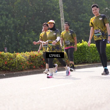 Runner Photo 6588743