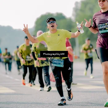 Runner Photo 6588774